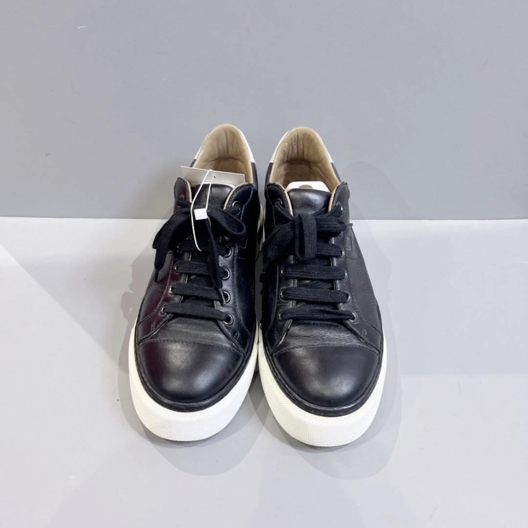 99新 Hermes/爱马仕 7姐专场/黑色平底鞋37码