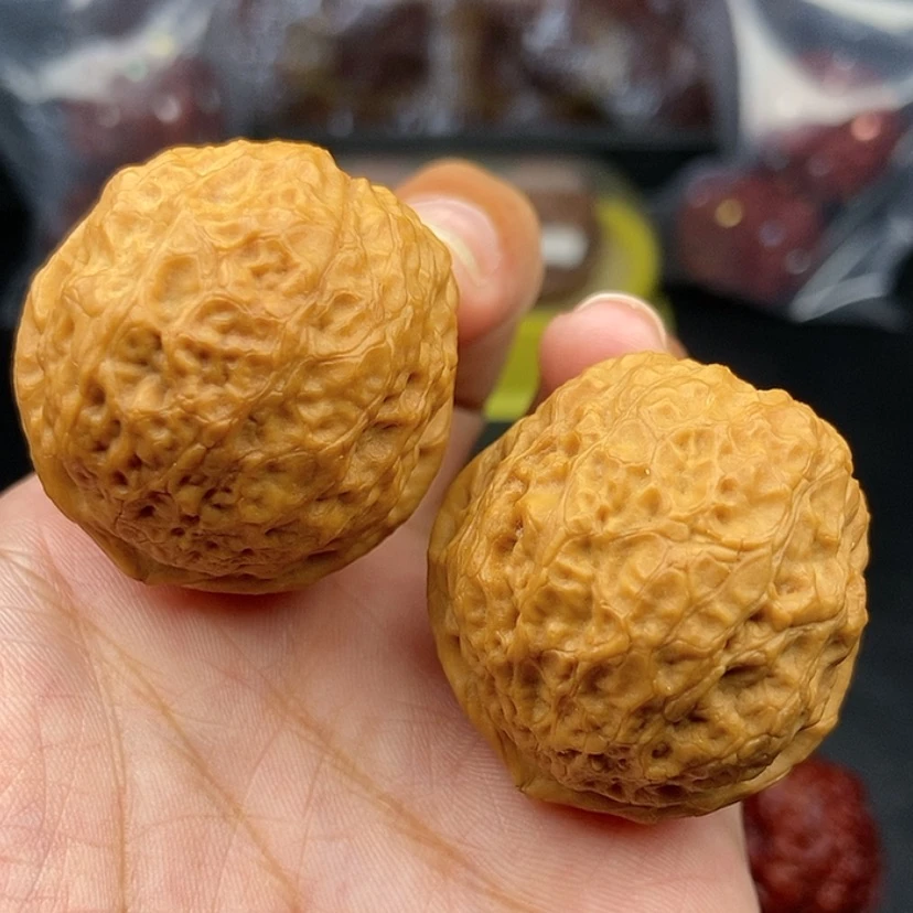 【闪购商品】把件文玩核桃39尺蛇皮元宝