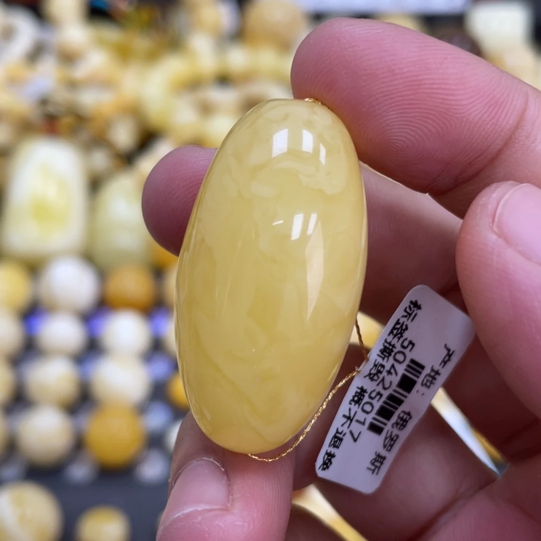 未镶嵌琥珀珠宝奇石19*36mm