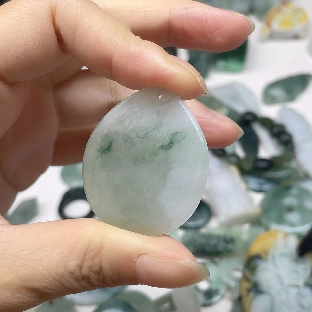 未镶嵌定制翡翠翡翠