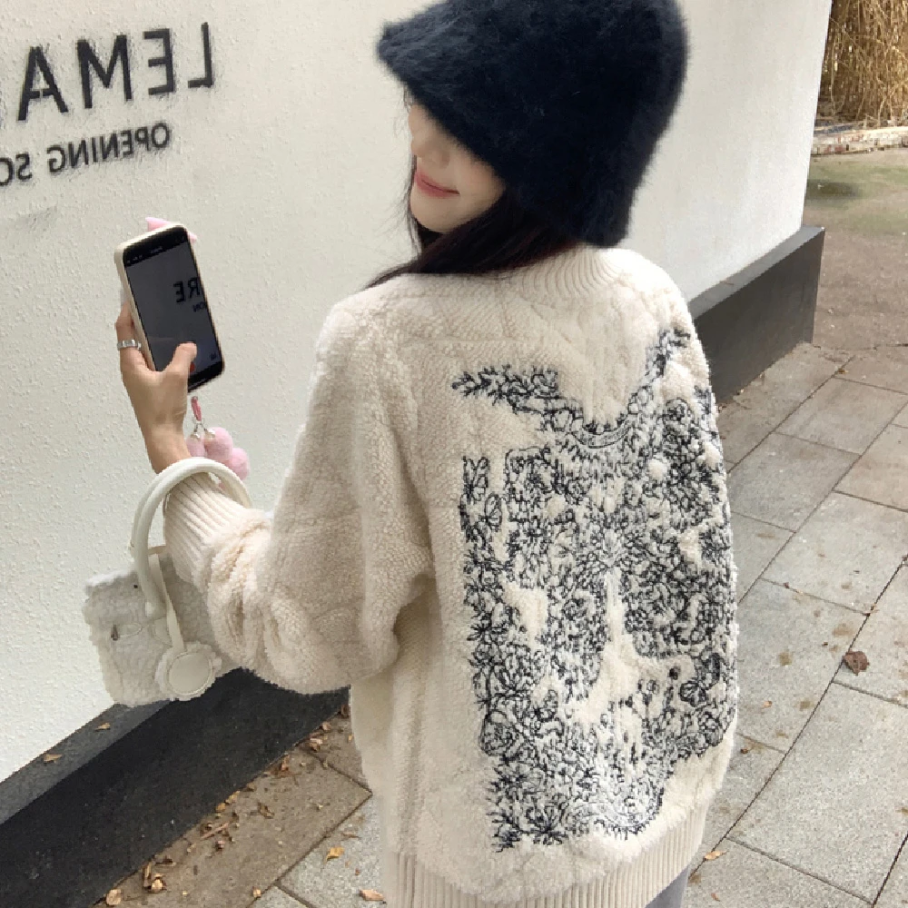 气质高级感重工刺绣针织毛衣外套秋冬加厚显瘦立领保暖毛绒开衫