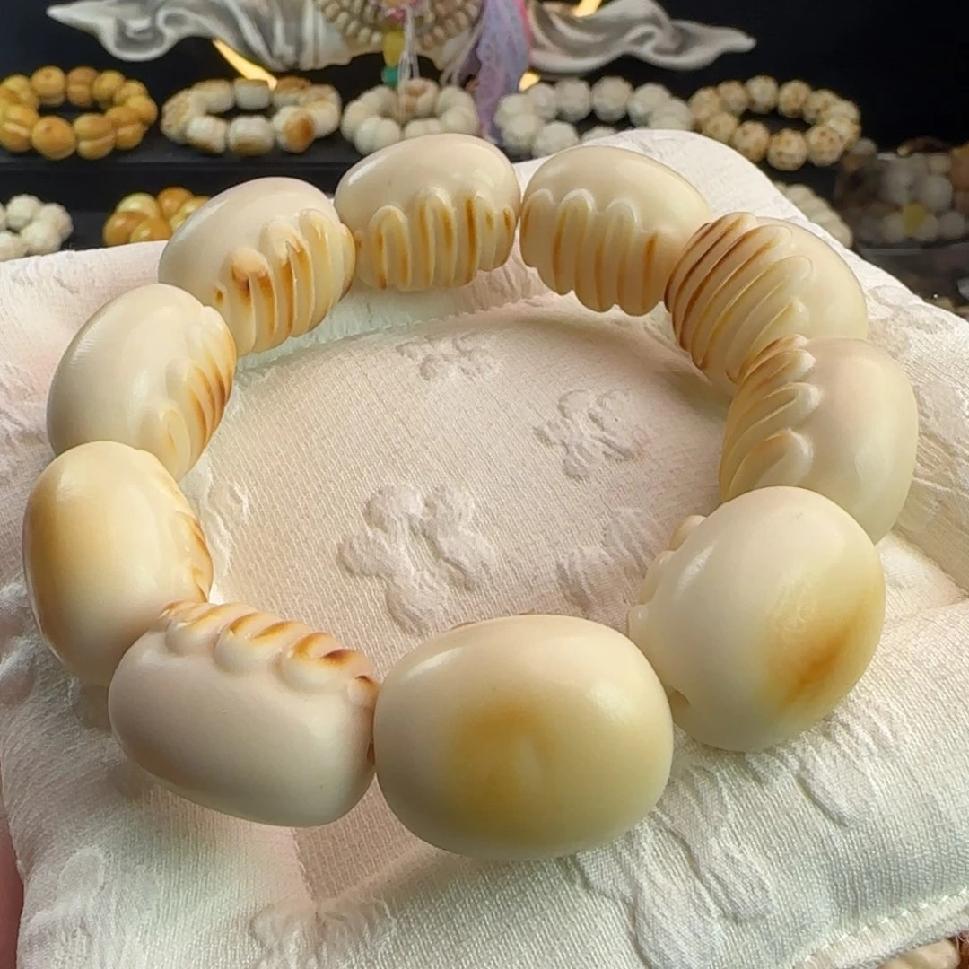 手串菩提根/象牙果炭烤热狗面包一条通货