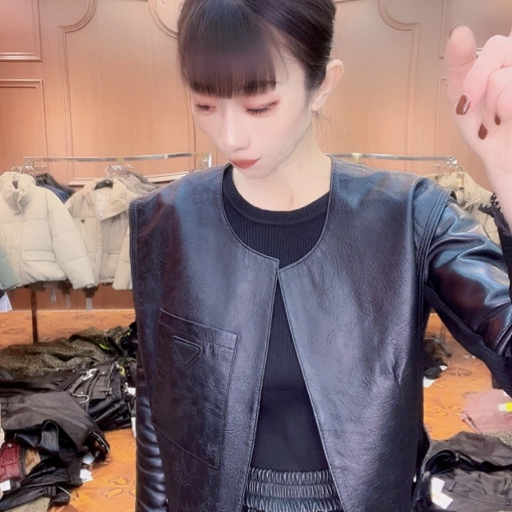 115……125斤皮马甲