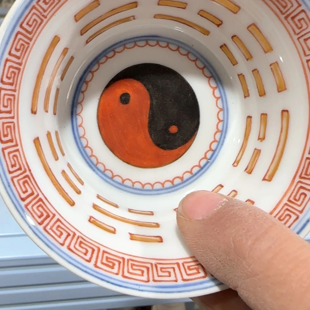 瓷片瓷器的造型和制作技术均