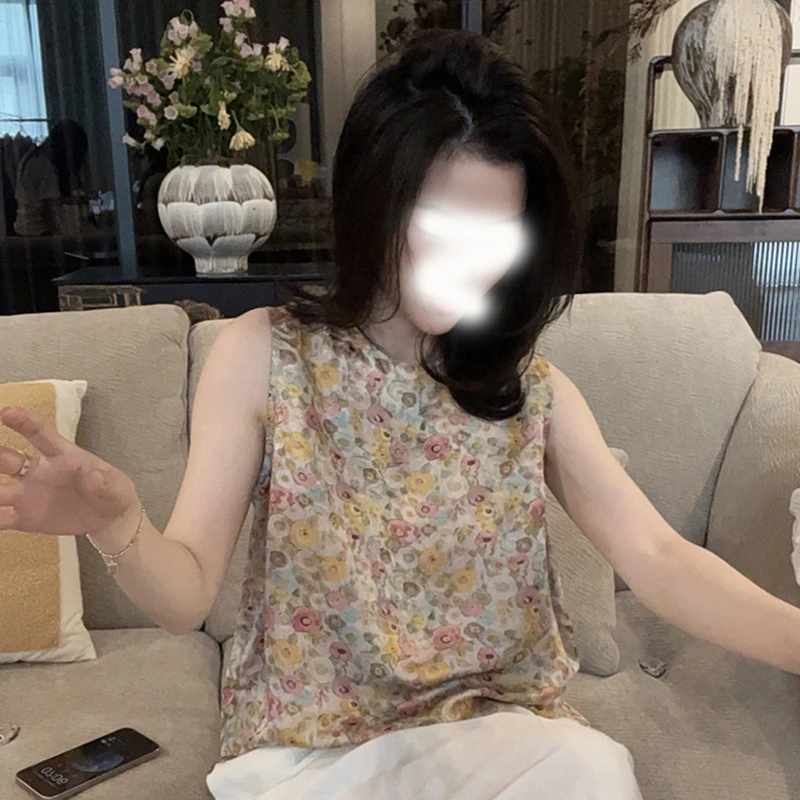 新中式设计感碎花圆领无袖背心女士2025夏季新款时尚气质宽松上衣