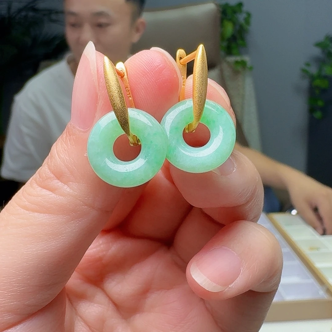 银S925镶嵌翡翠耳饰天然