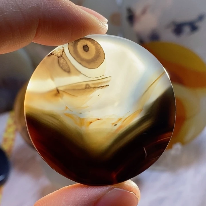 玛瑙/玉髓颈饰未镶嵌崔*?