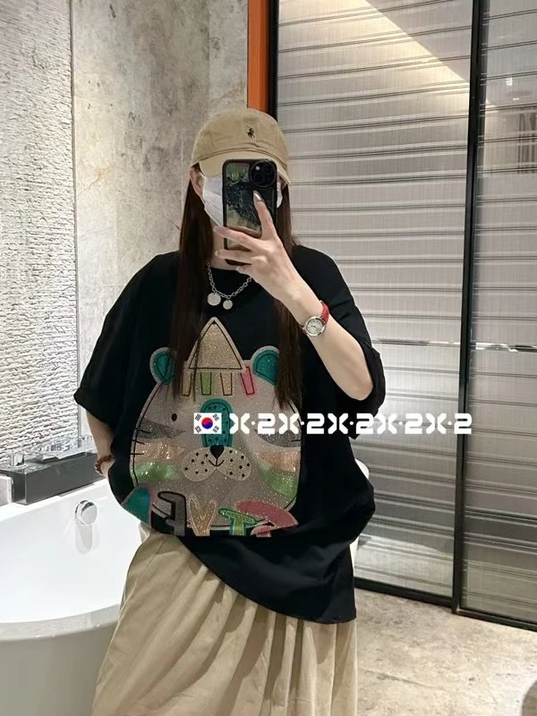 四色小虎头烫钻宽松洋气体恤