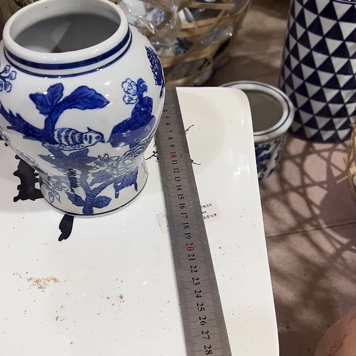 陶瓷瑕疵。。。。。。。。。。。