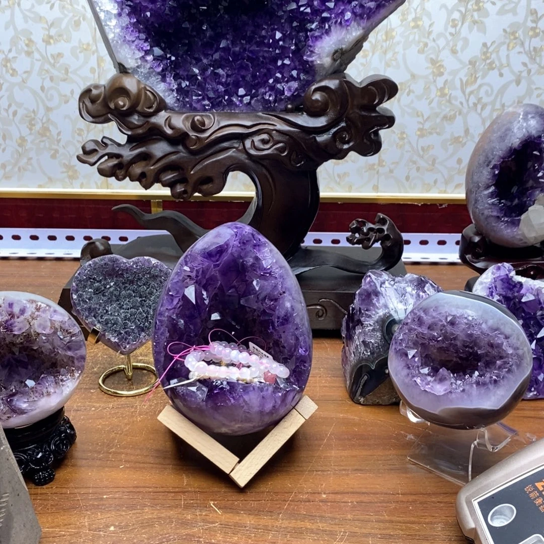 未镶嵌水晶大型摆件（非配饰）