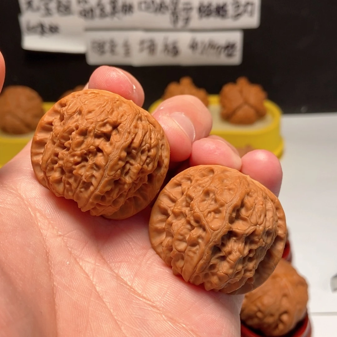 吊坠文玩核桃血麒麟39尺29