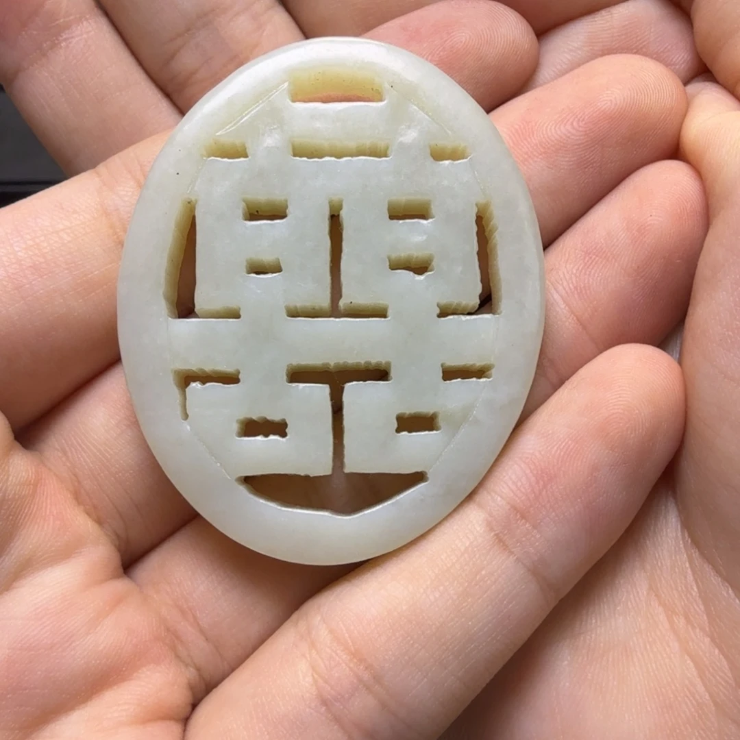 美***娜颈饰未镶嵌和田玉