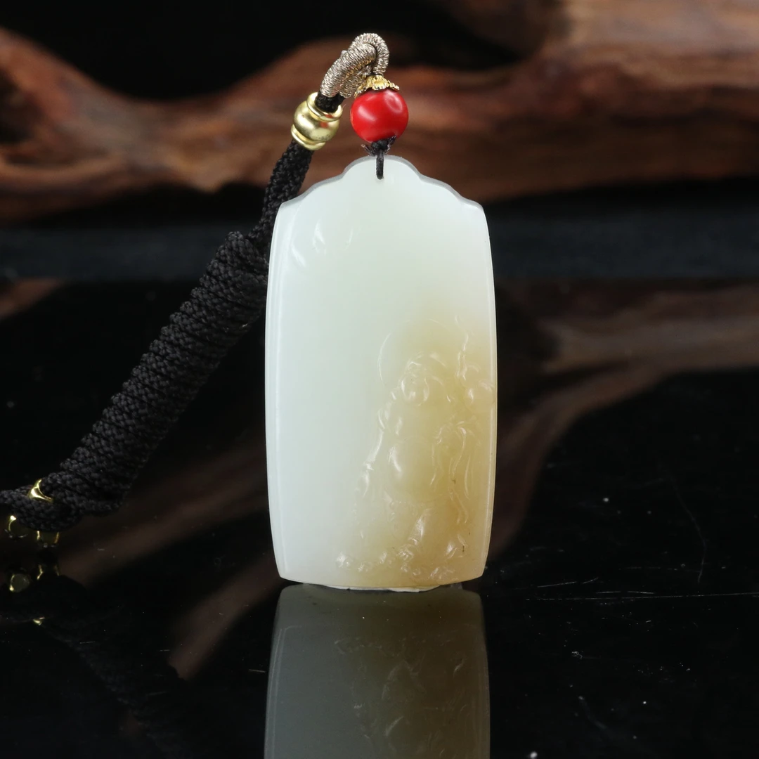 25和田玉糖白佛公/600441北京中保拍卖