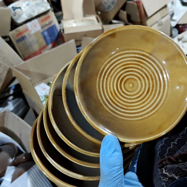 摆件陶瓷盘子碗啥都有