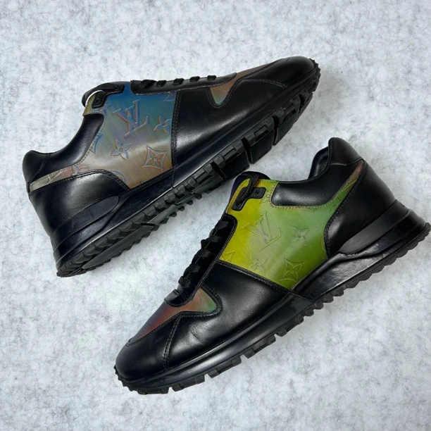 95新 LouisVuitton/路易威登 炫彩镭射老花运动鞋板鞋