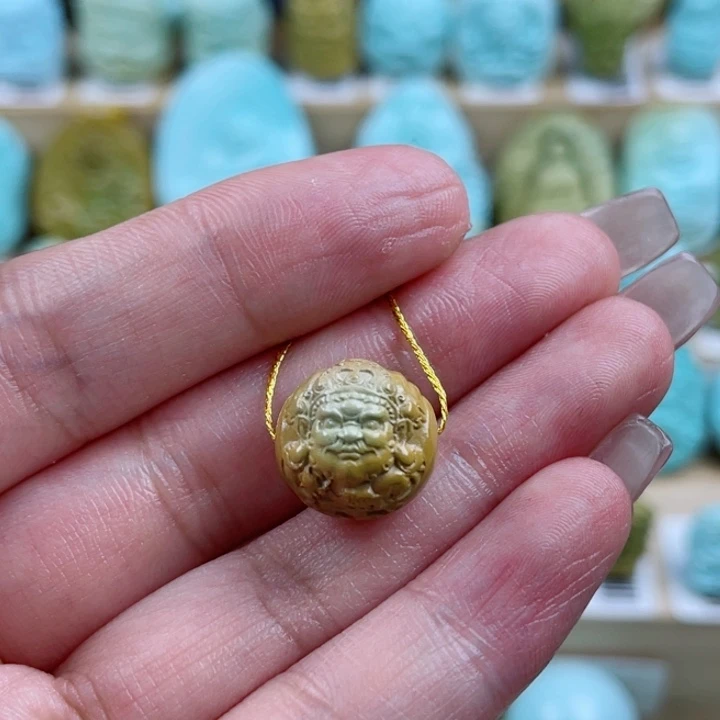 绿松石未镶嵌珠宝奇石13.5mm