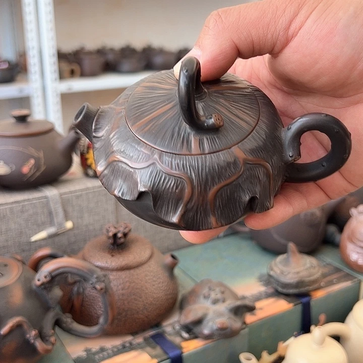 N**a建水紫陶荷花仿生壶特价