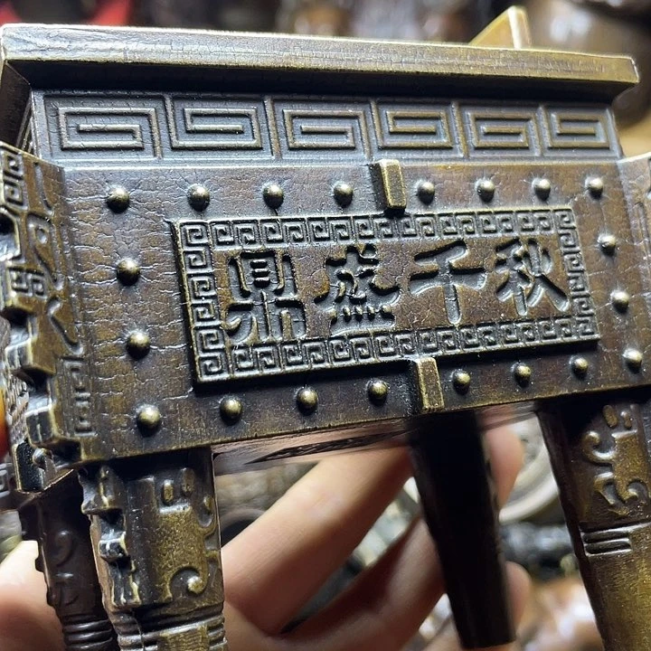 全是铜铜铜器铜器