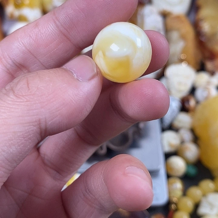 琥珀未镶嵌珠宝奇石我