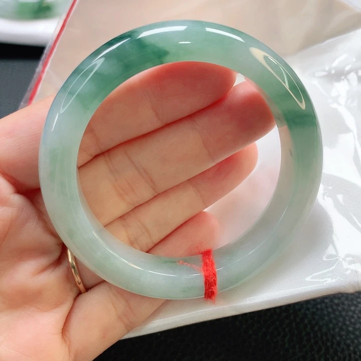 未镶嵌手镯翡翠53正