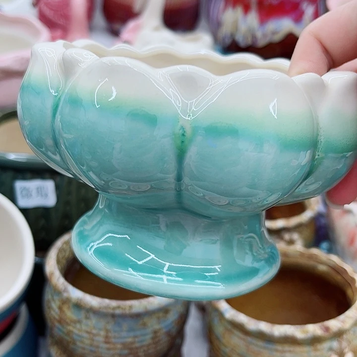 多肉绿植陶瓷花盆9.9包邮，有孔