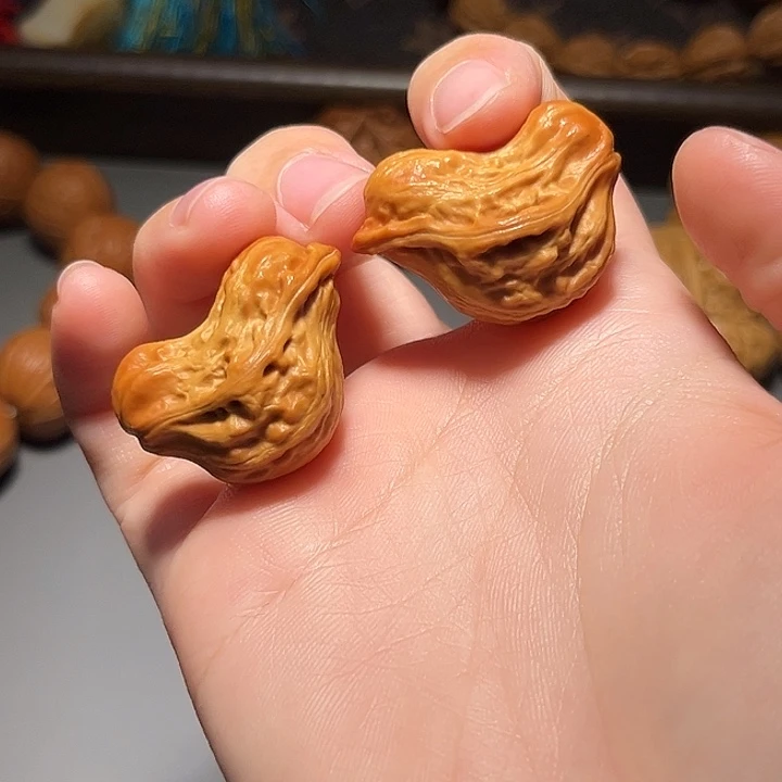 把件文玩核桃小鸟565
