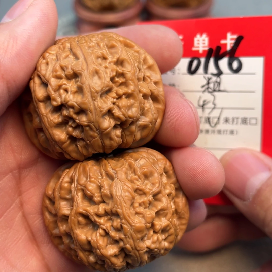 文玩核桃吊坠文玩