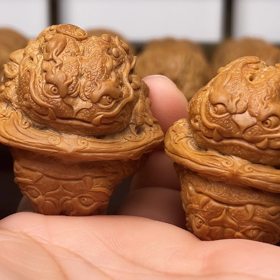 泽***技核桃手串/手链龙蟾