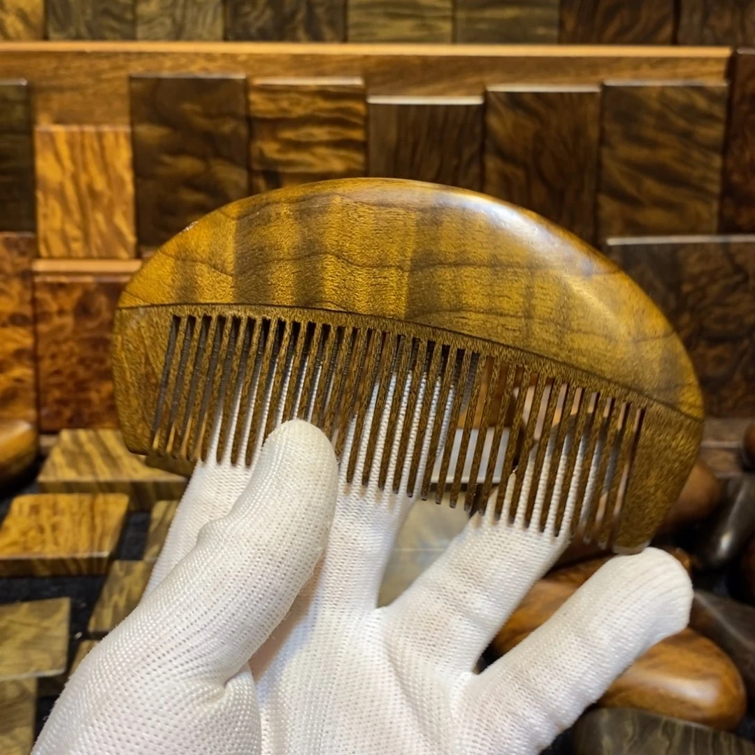 金丝楠阴沉金丝楠木梳