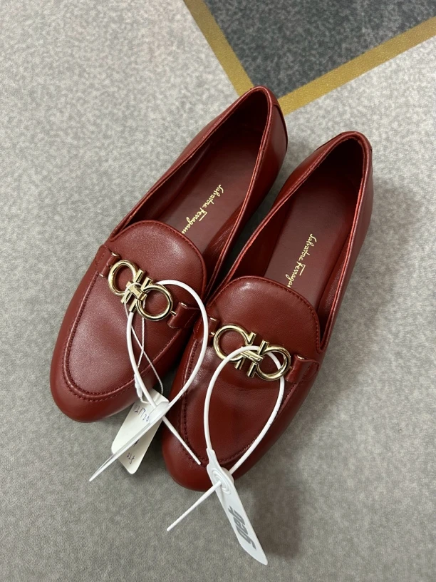 99新 FERRAGAMO/菲拉格慕 菲拉格慕红棕色乐福鞋三六码99新