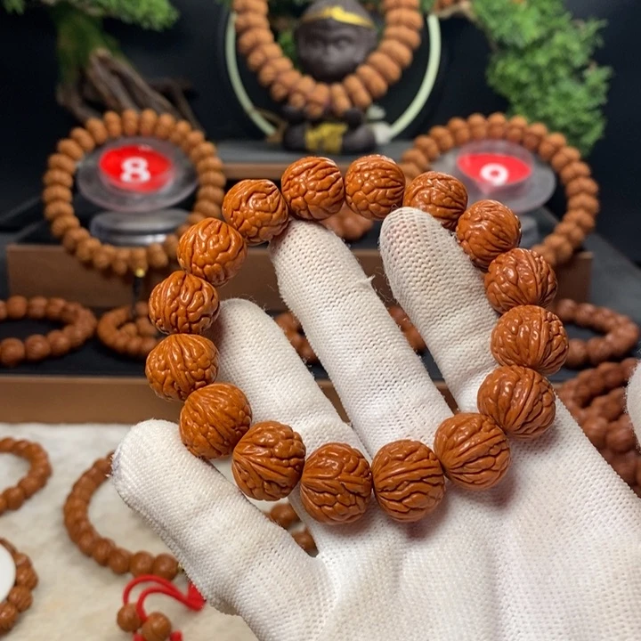 桃核吊坠秦岭龙纹