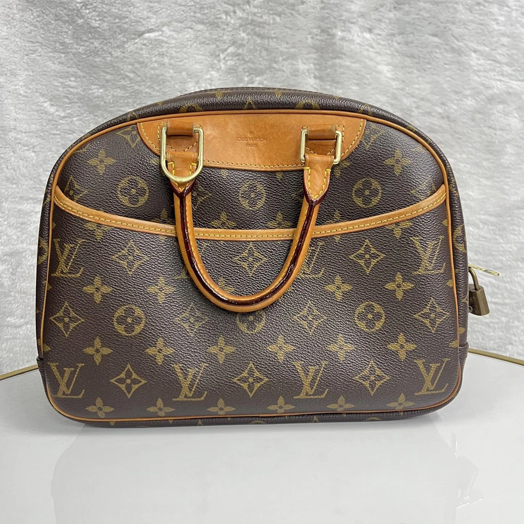 95新 LouisVuitton/路易威登 95新 路易威登手提包 8062