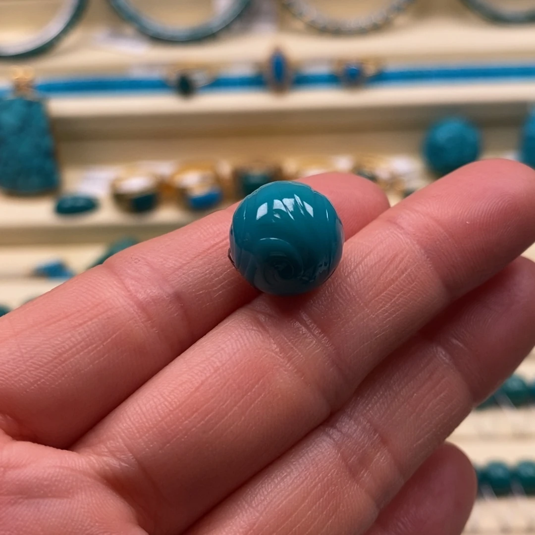 绿松石未镶嵌珠宝奇石直径13.4博古纹圆珠