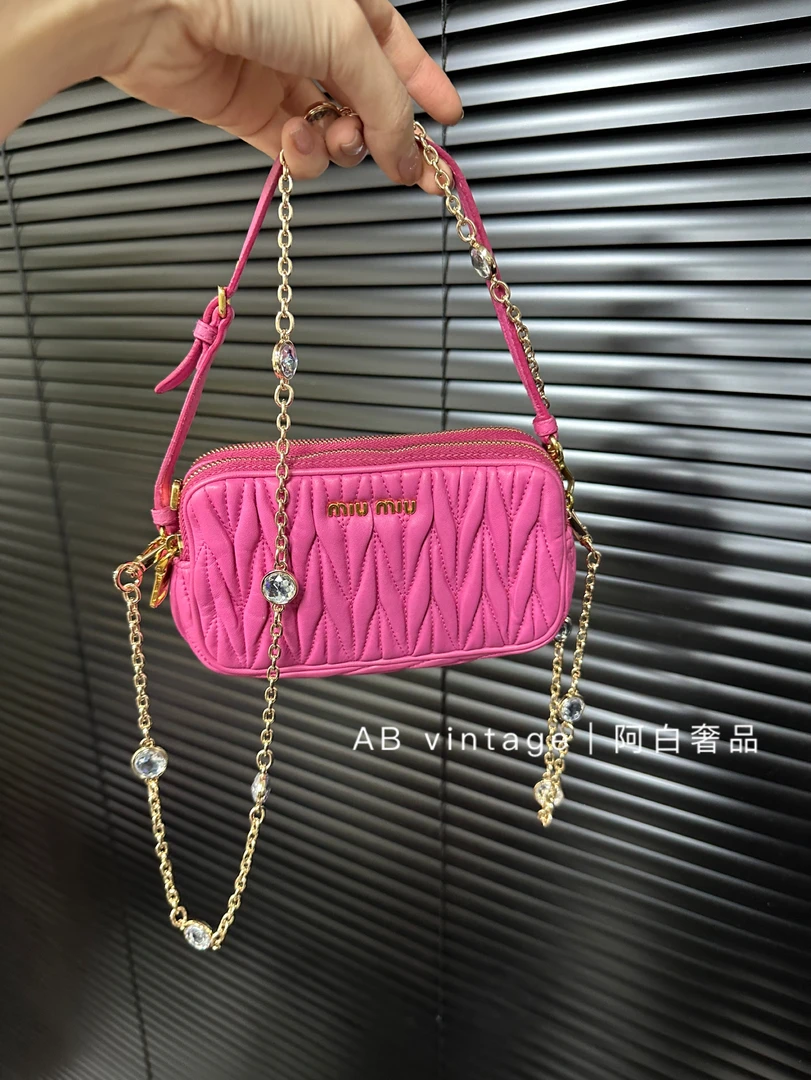 95新 MIU MIU/缪缪 阿白奢品 I miumiu玫粉色相机包