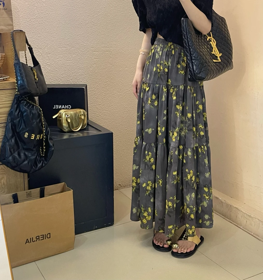 韩版chic高级感洋气百搭碎花半身裙显瘦轻奢小众复古气质高腰时尚