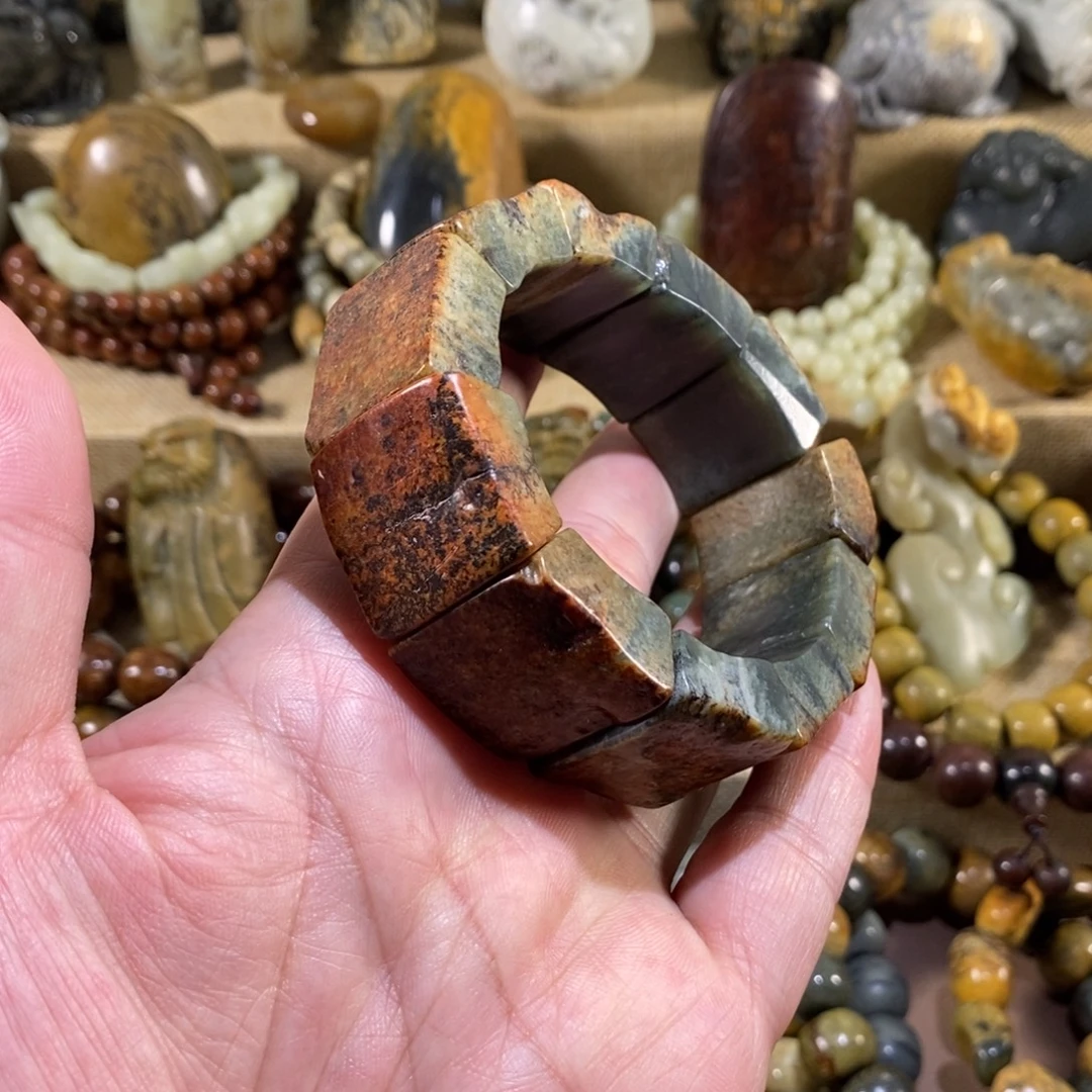 岫岩河磨玉（透闪石质玉）未镶嵌挂件