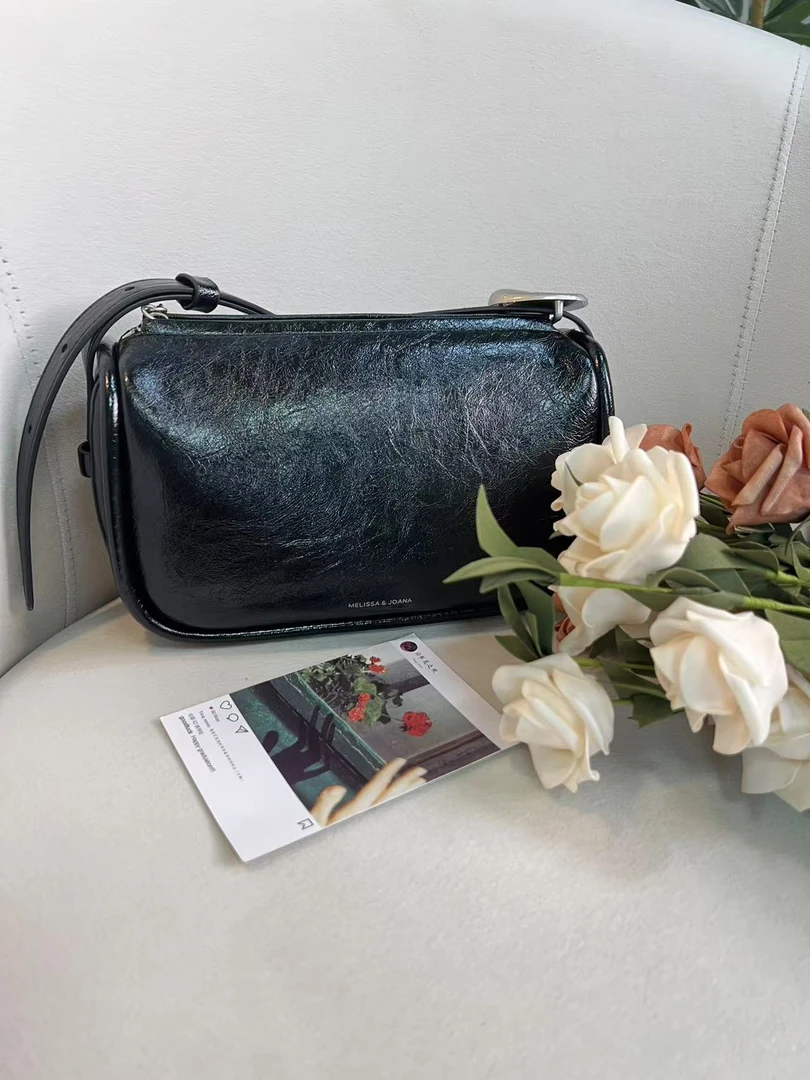 2025新款高级感时尚百搭单肩斜挎包枕头包410