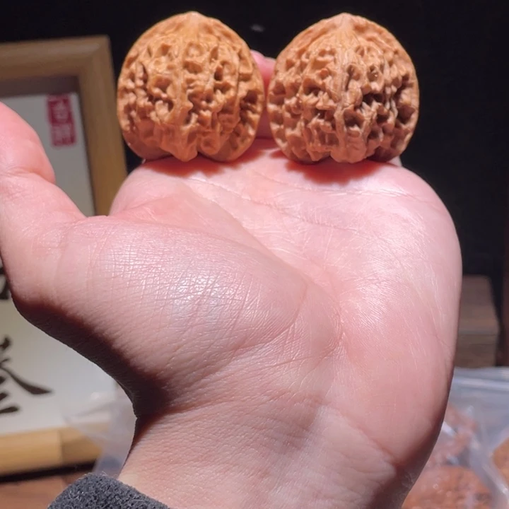 在***你把件文玩核桃40十字底苹果园