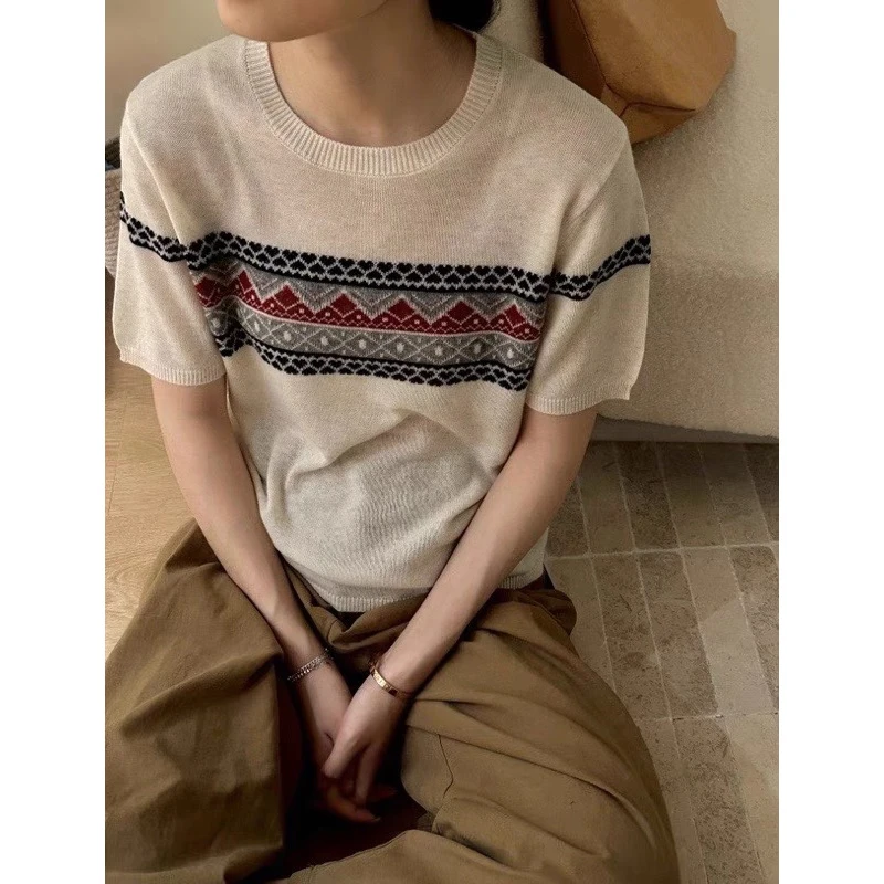 /费尔岛/ 复古撞色费尔岛风时尚百搭柔软短袖 93312