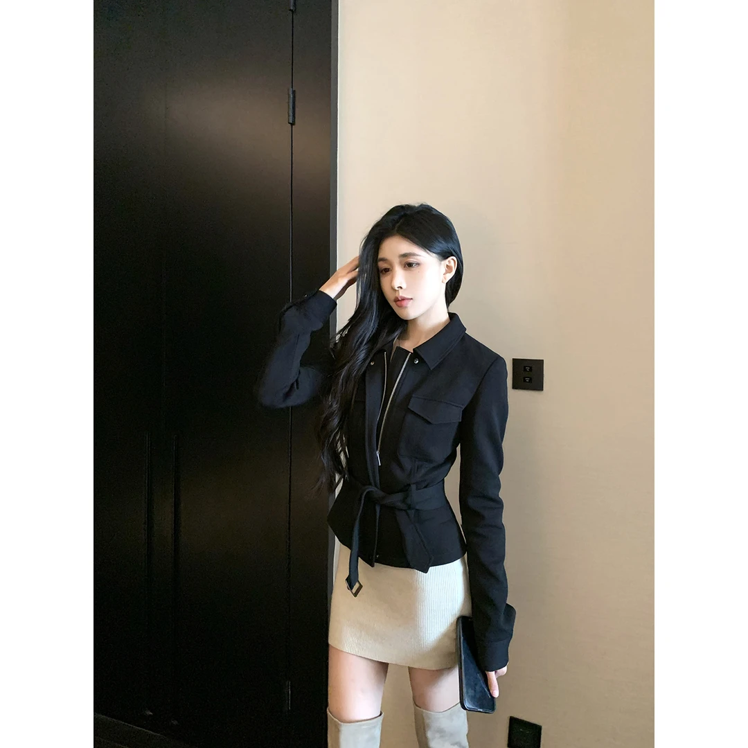 小众感百搭黑色修身工装夹克女装2025爆款秋季新腰带设计风衣外套
