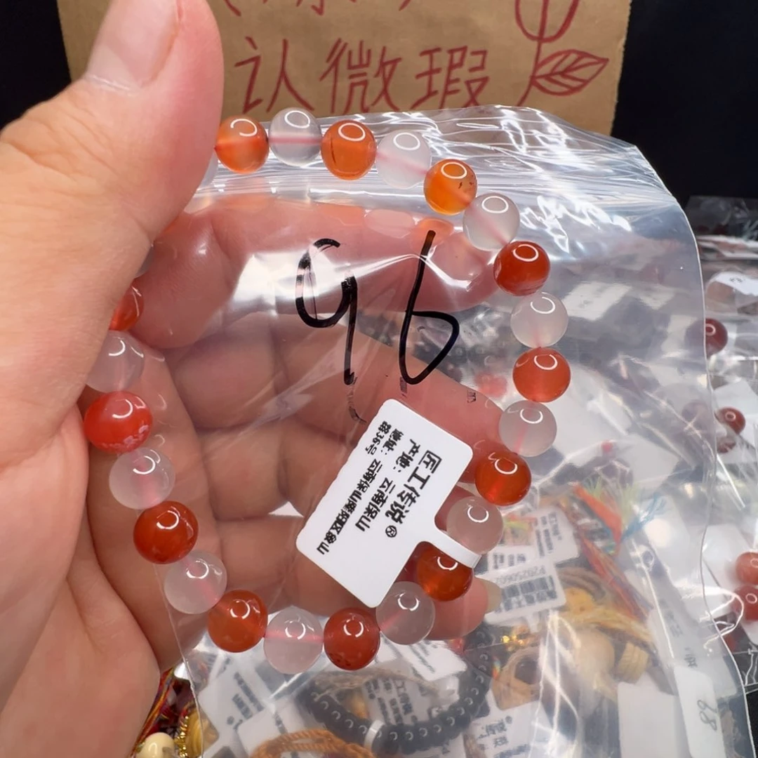 南红玛瑙配饰未镶嵌96