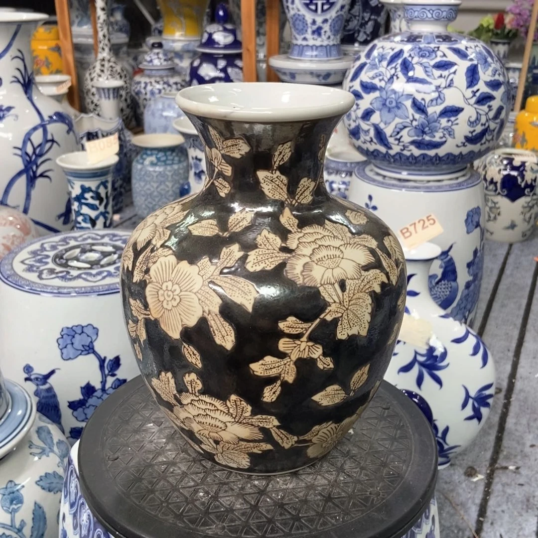 摆件花瓶手绘釉下彩