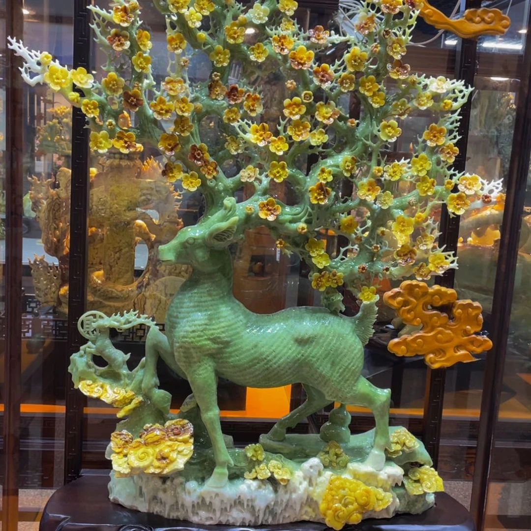 蛇纹石玉未镶嵌摆件