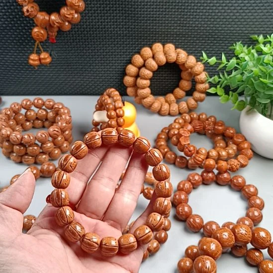 ****想桃核手串铁籽老型12.3