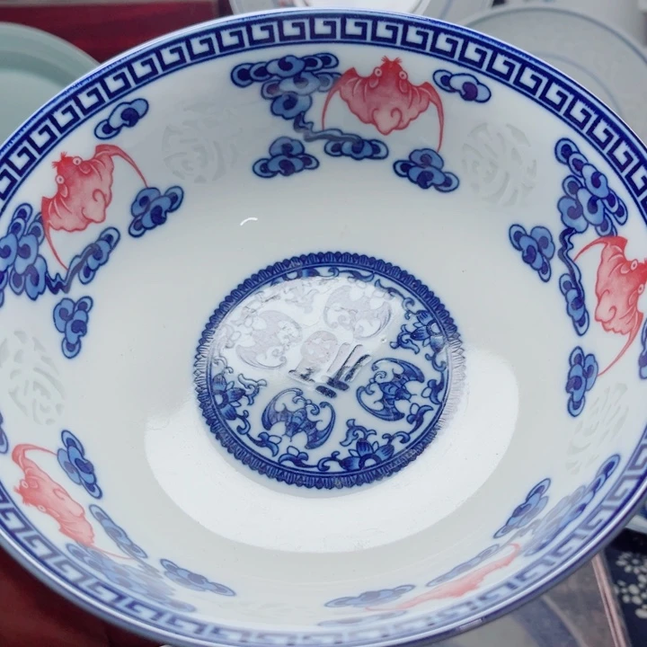 青花玲珑7寸面碗釉里红