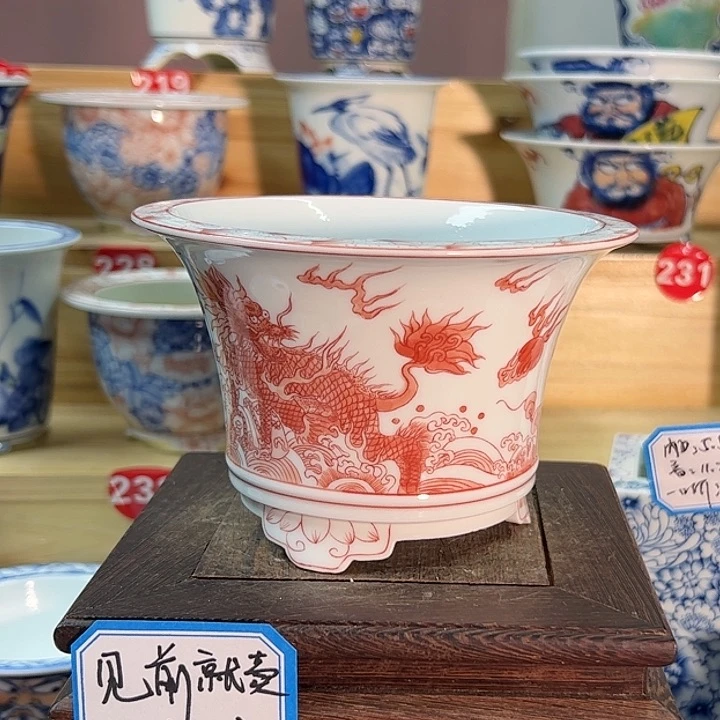 这****活陶瓷手绘花盆。