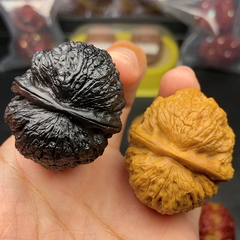 【闪购商品】把件文玩核桃39尺铁狮子头