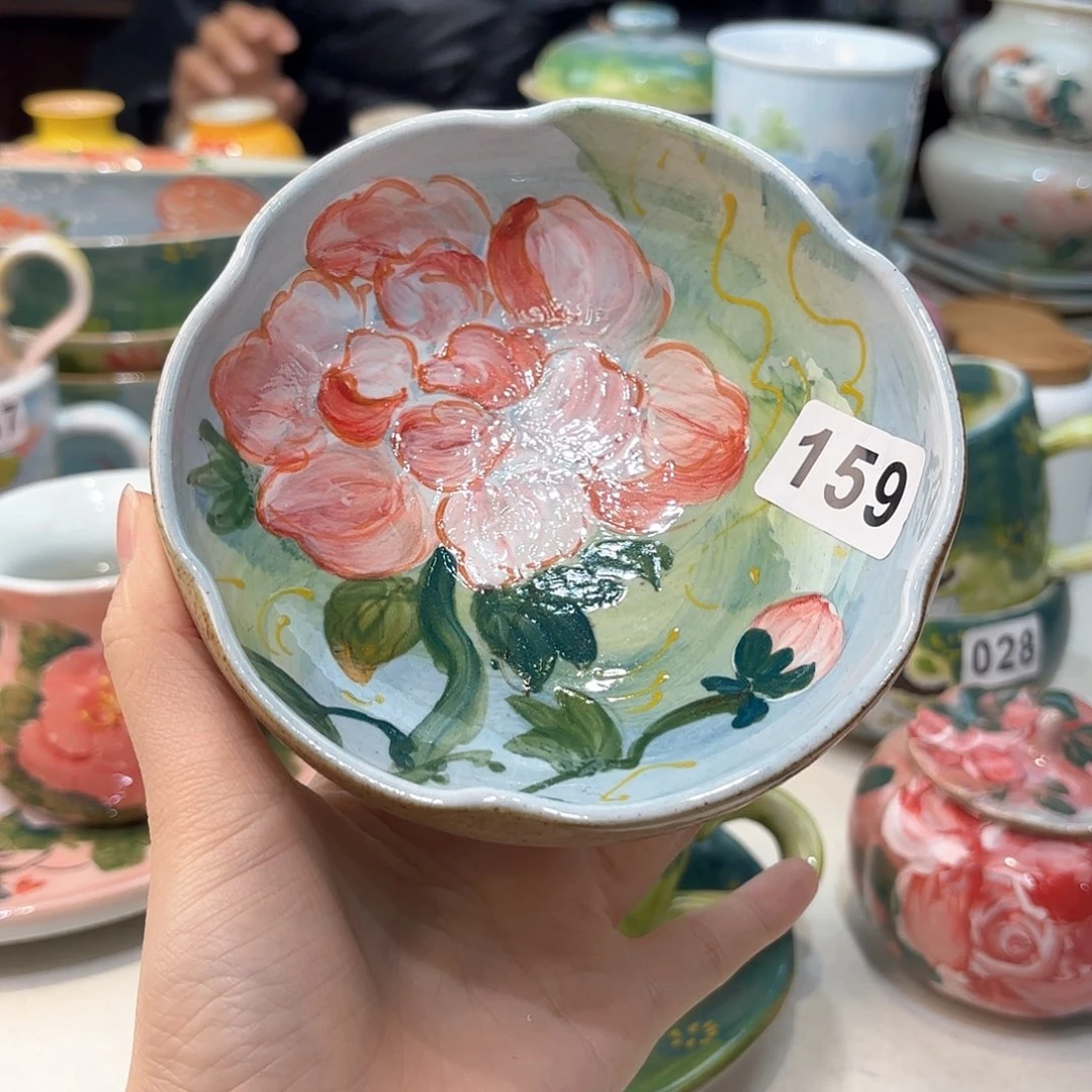 瓷片兔兔好可爱呀打