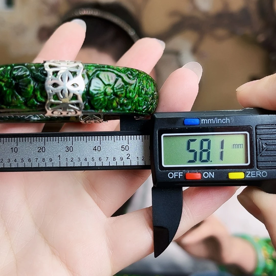 翡翠银S925镶嵌颈饰手镯