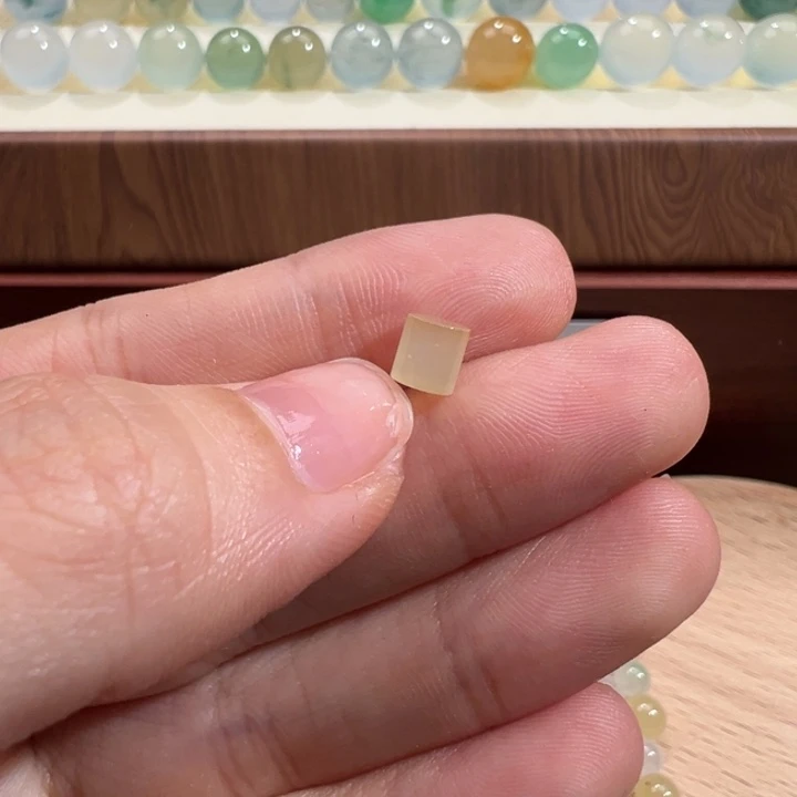 翡翠散珠天然缅甸翡翠A货4.7/4.9